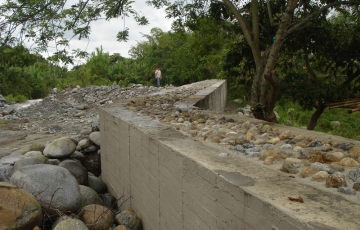 Muro de Contensión y gaviones